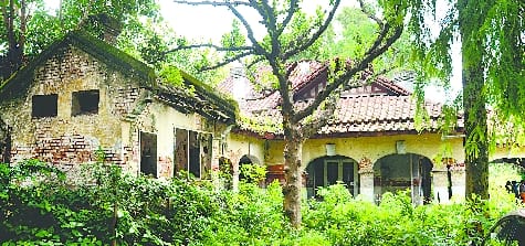 Administration to remove encroachment from land identified for hundred bed hospital