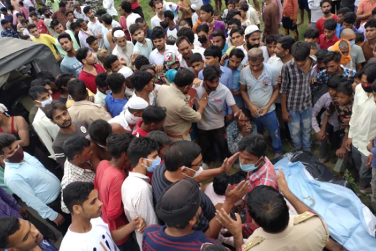 one died and another injured in an accident in Shamli District, villagers rucks
