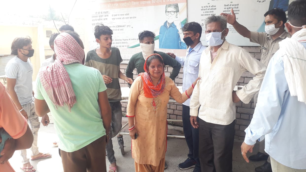 Dead body of man found in sarpanch plot, case registered