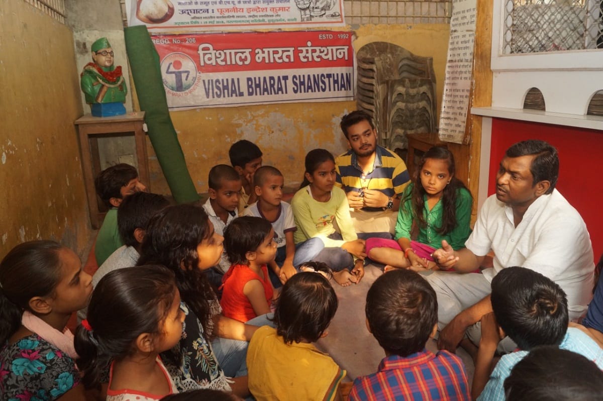 Teachers Day 2020: BHU Professor donate full salary for the education of destitute children in varanasi