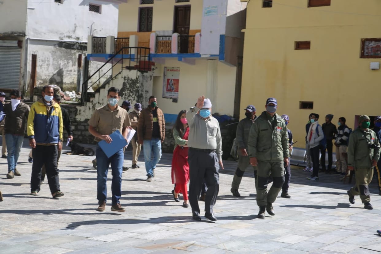uttarakhand news:  Chief Secretary Omprakash inspects reconstruction works in Kedarnath with officials