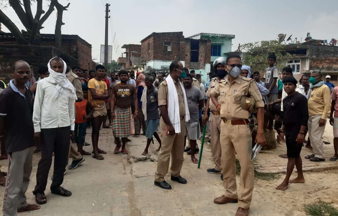 Dead body of a youth found under suspicious circumstances