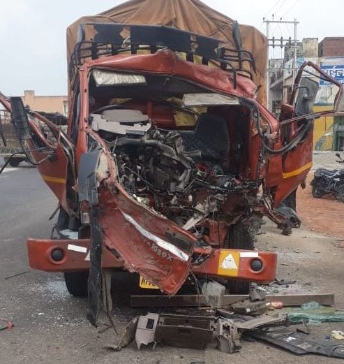 Two vehicles collided, one person died