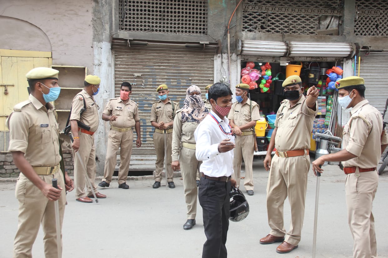 sero survey team face problem in moradabad