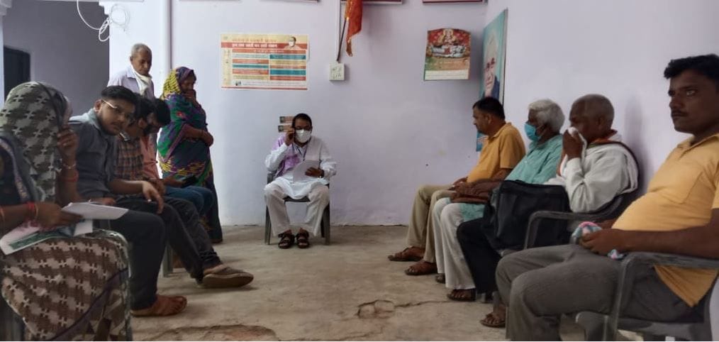 MLA hearing public issues, say to farmer-fertilizer available in market