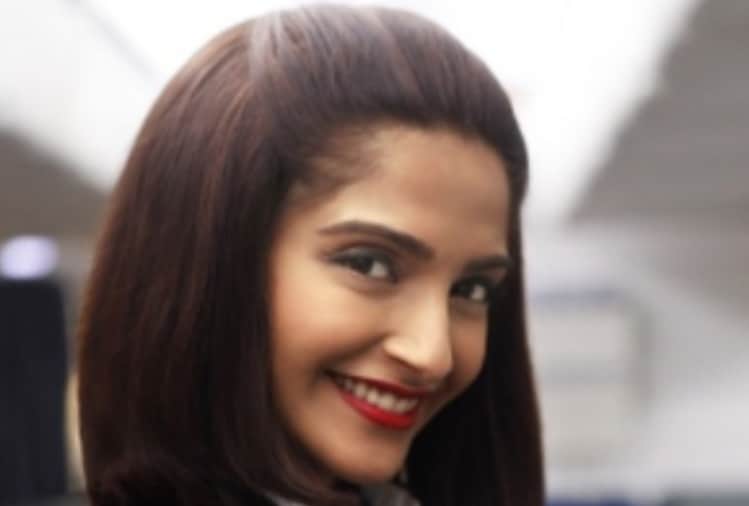 neerja bhanot death anniversary film role played by sonam kapoor