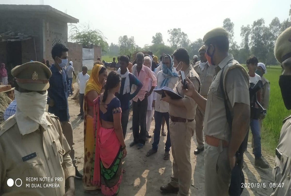 Dead body burnt after killed elderly in Amethi tension in village