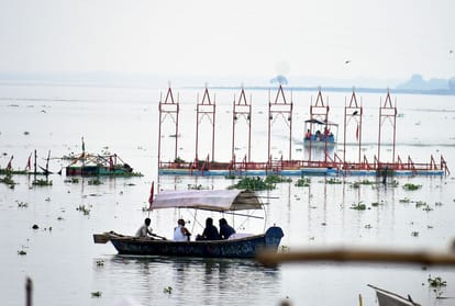 Ganga returned from the gate of big Hanuman, Yamuna too calm, currently the danger of flooding averted