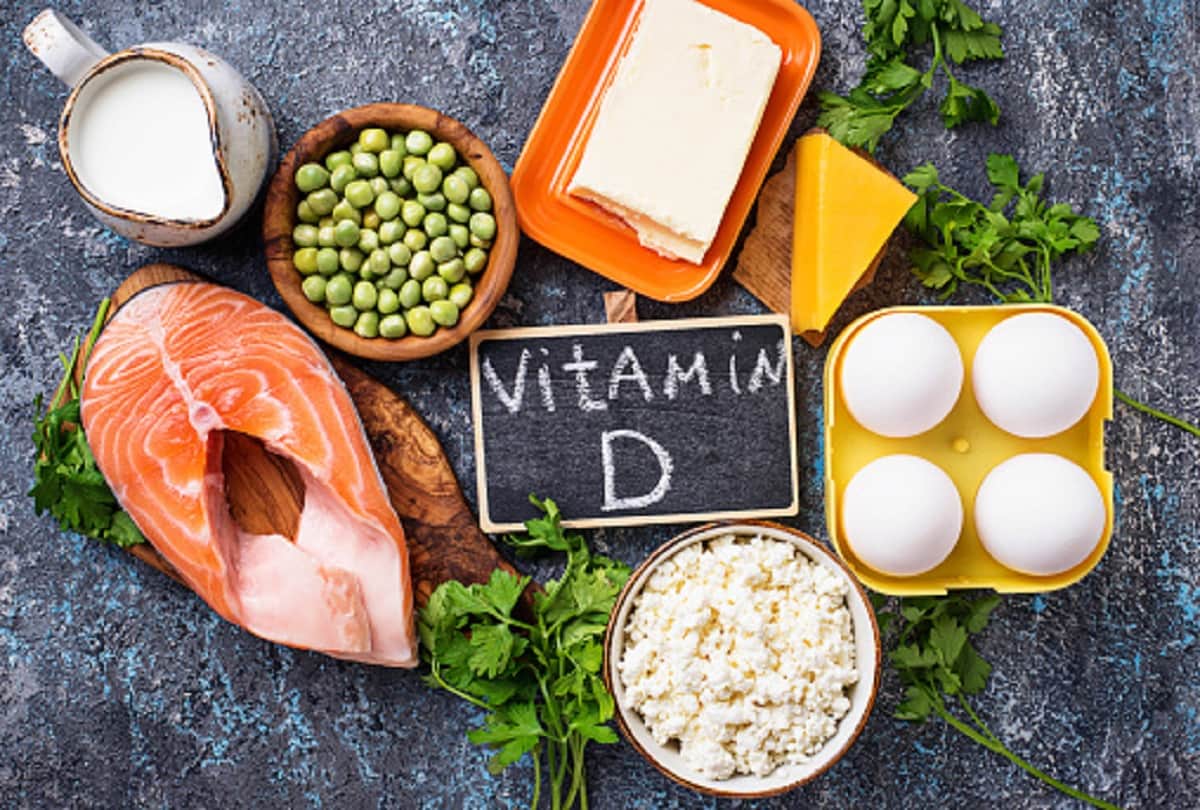vitamin d deficiency causes and symptoms in hindi, vitamin d food sources and functions