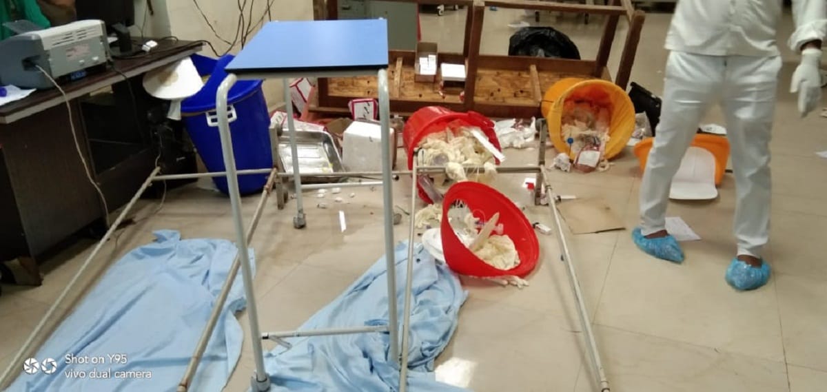 BHU super specialty complex admitted patient dies vandalized in covid ward in varanasi