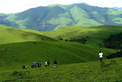 Coorg Famous Places Tour Package Of Fresh fragrance of coffee and a peaceful vacation