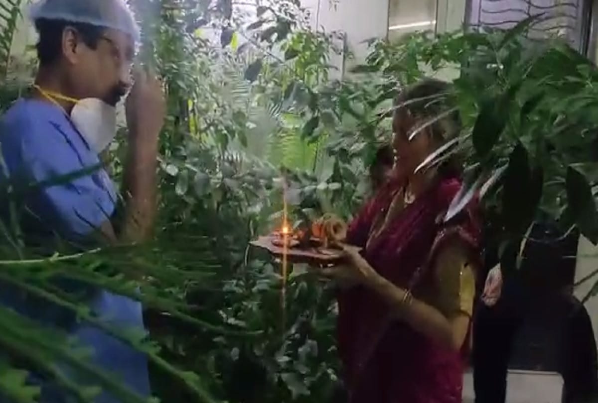 Dr Ajeet jain of Rajiv Gandhi Super Speciality hospital returns home after 6 months