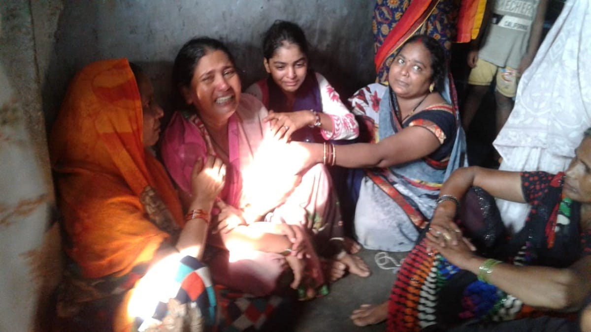 former gram pradhan killed attack in stomach in ghazipur up