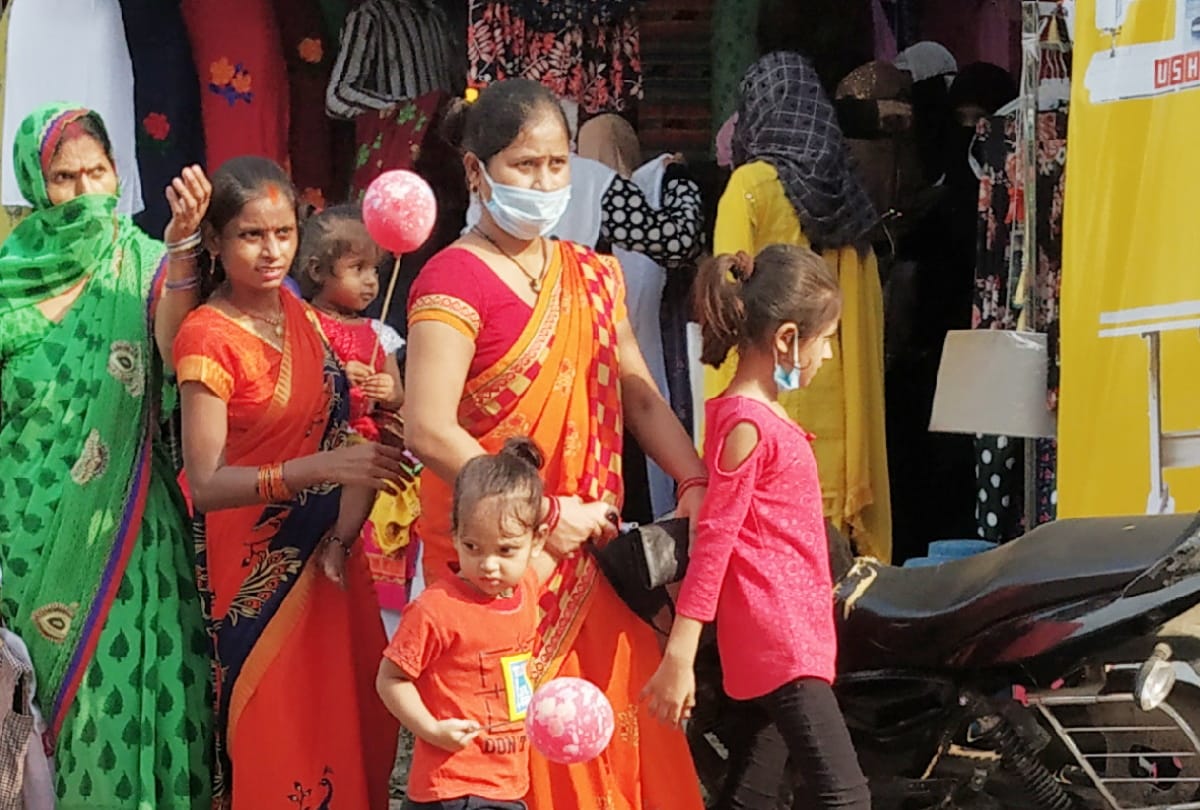 Corona patients increased in gorakhpur due to crowd in city during unlock 4