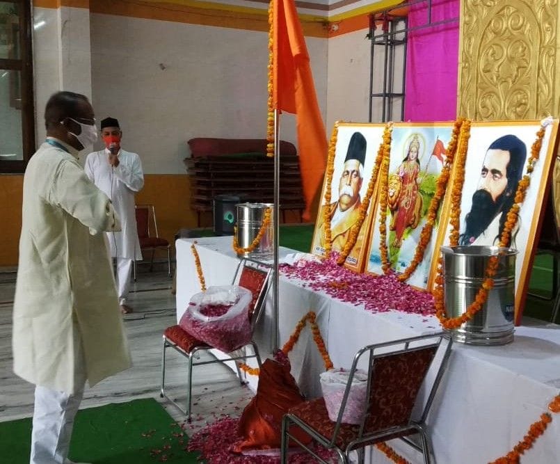 Hathras: The Guru Pujan program of the Sangh took place in many places in the city with the fasting of national defense