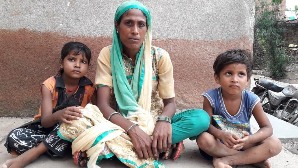 In Jalaun, husbands lost their jobs, so wives took the burden of family