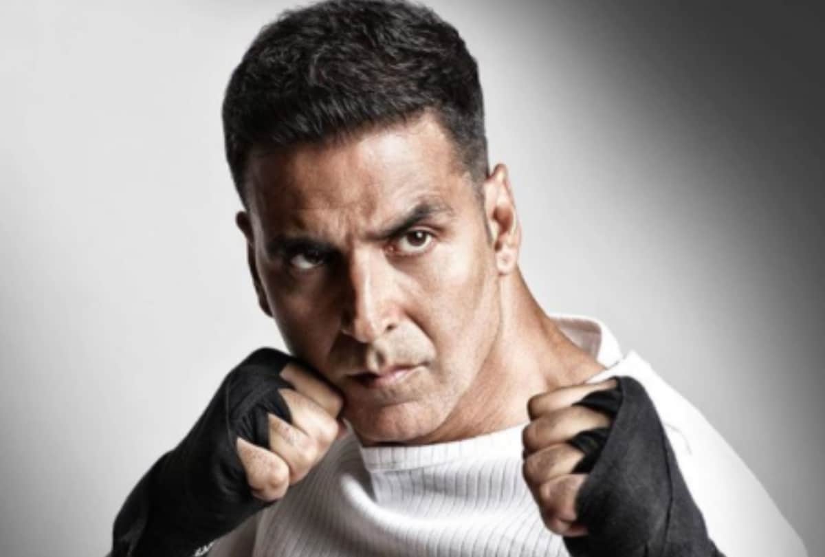 Akshay Kumar got trolled for posting lets not play holi celebrate at home users asking for boycott