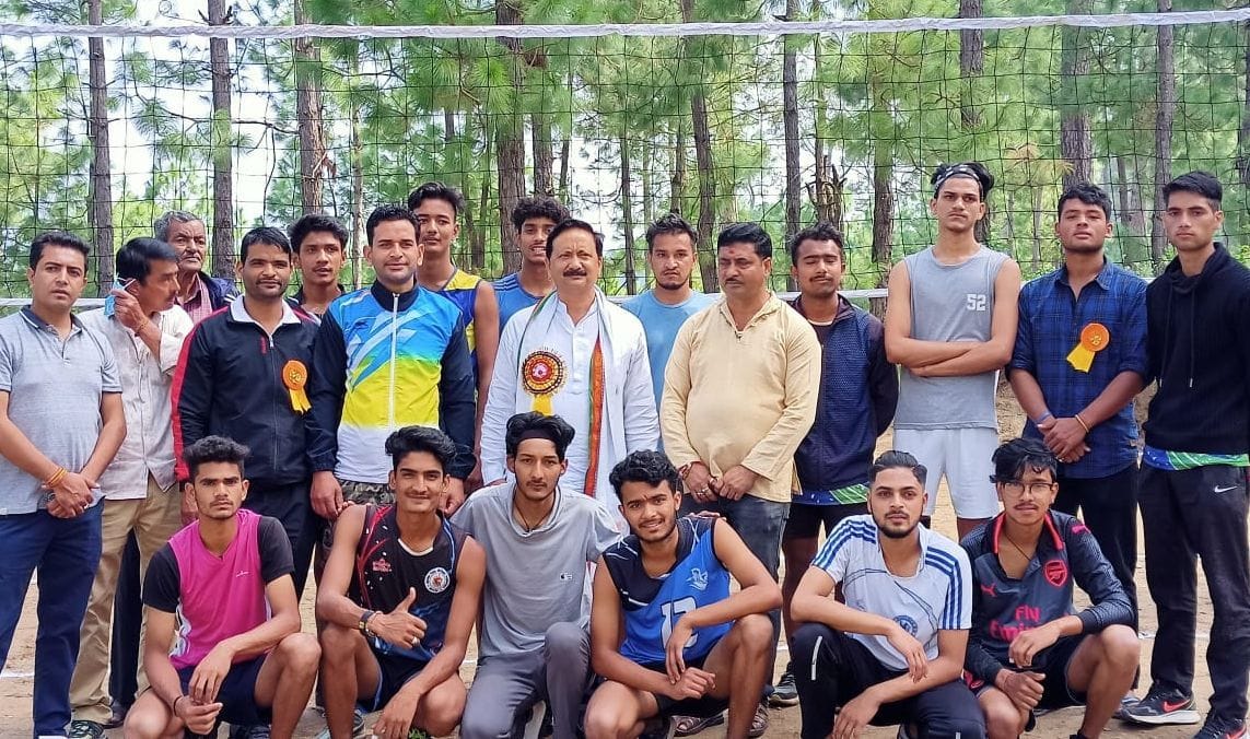 Vollyball in ranikhet