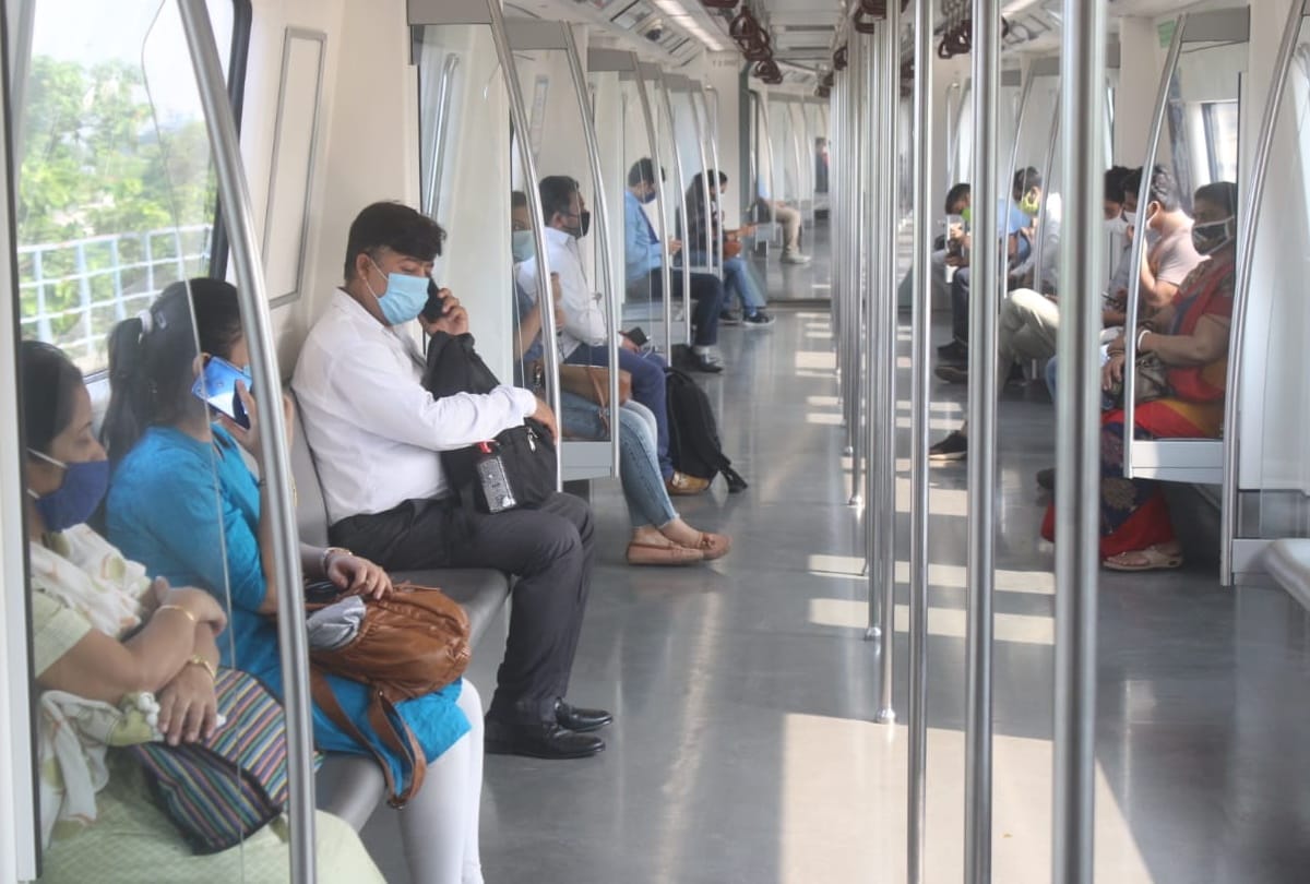 Passengers troubles increased due to lack of Wi-Fi facility in Metro
