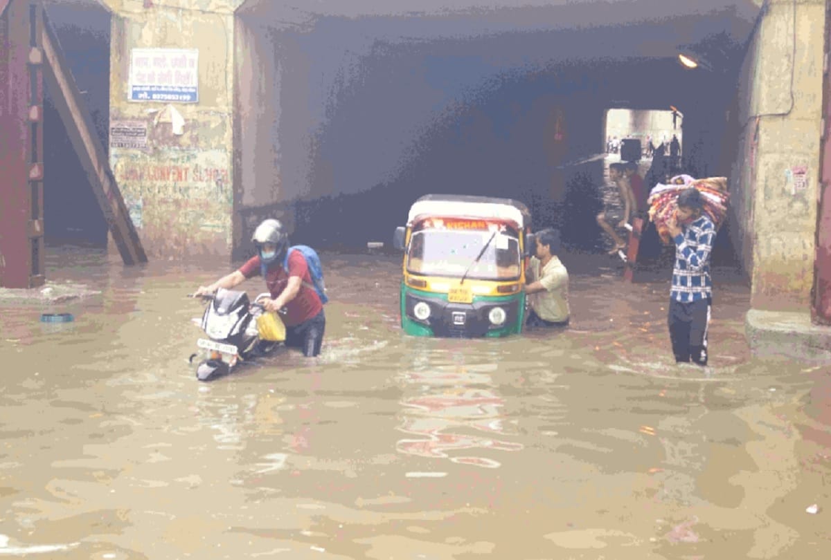 delhi NCR weather Heavy water logging in faridabad after two hours of rainfall see pictures