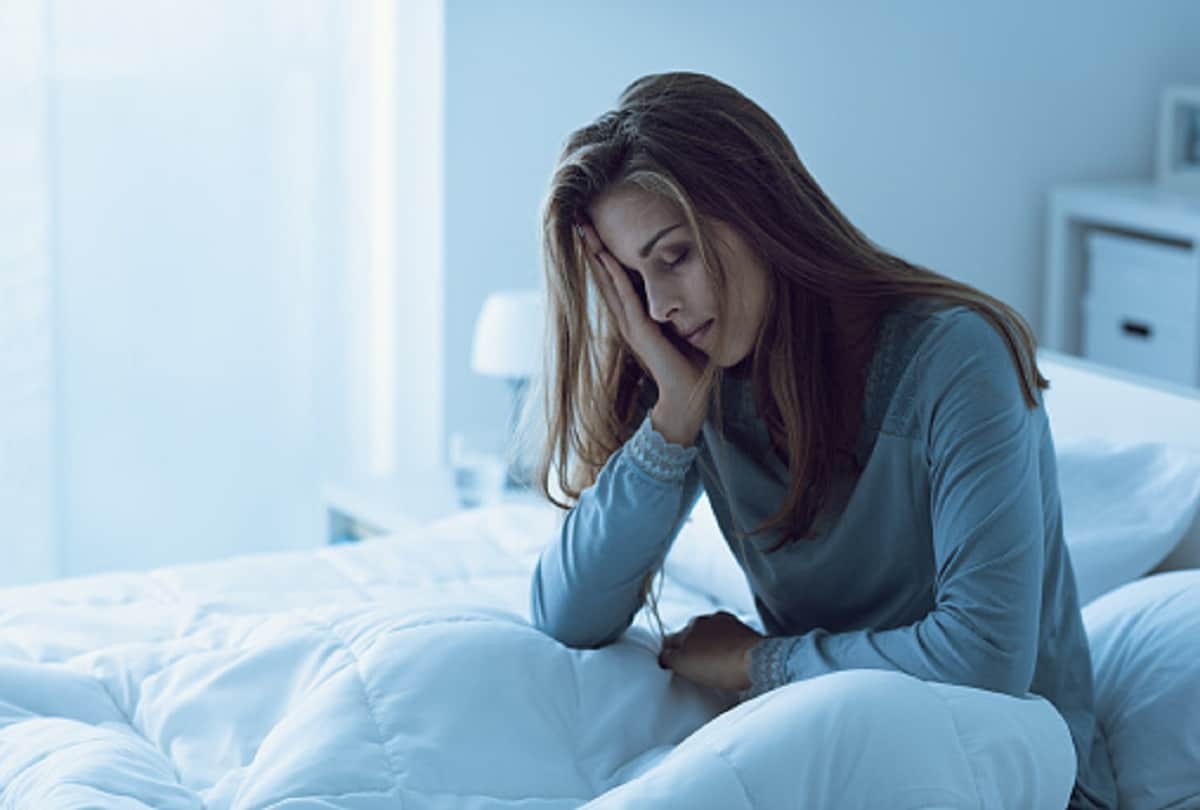 reasons behind feeling unwell and vomiting in morning in hindi