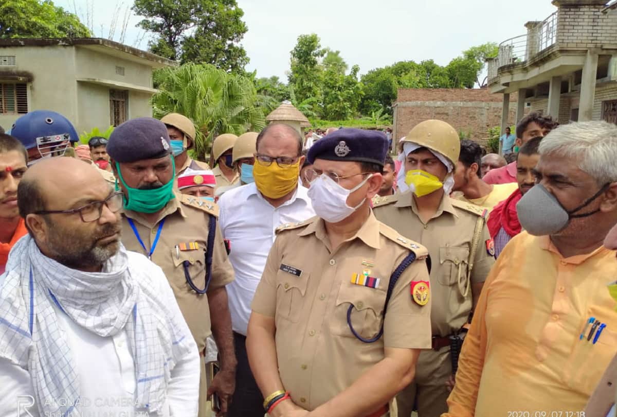 kushinagar Teacher murder and mob killed Aryaman murder case news update today