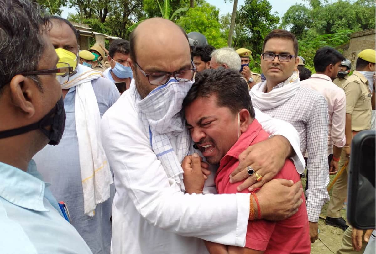 kushinagar Teacher murder and mob killed Aryaman murder case news update today