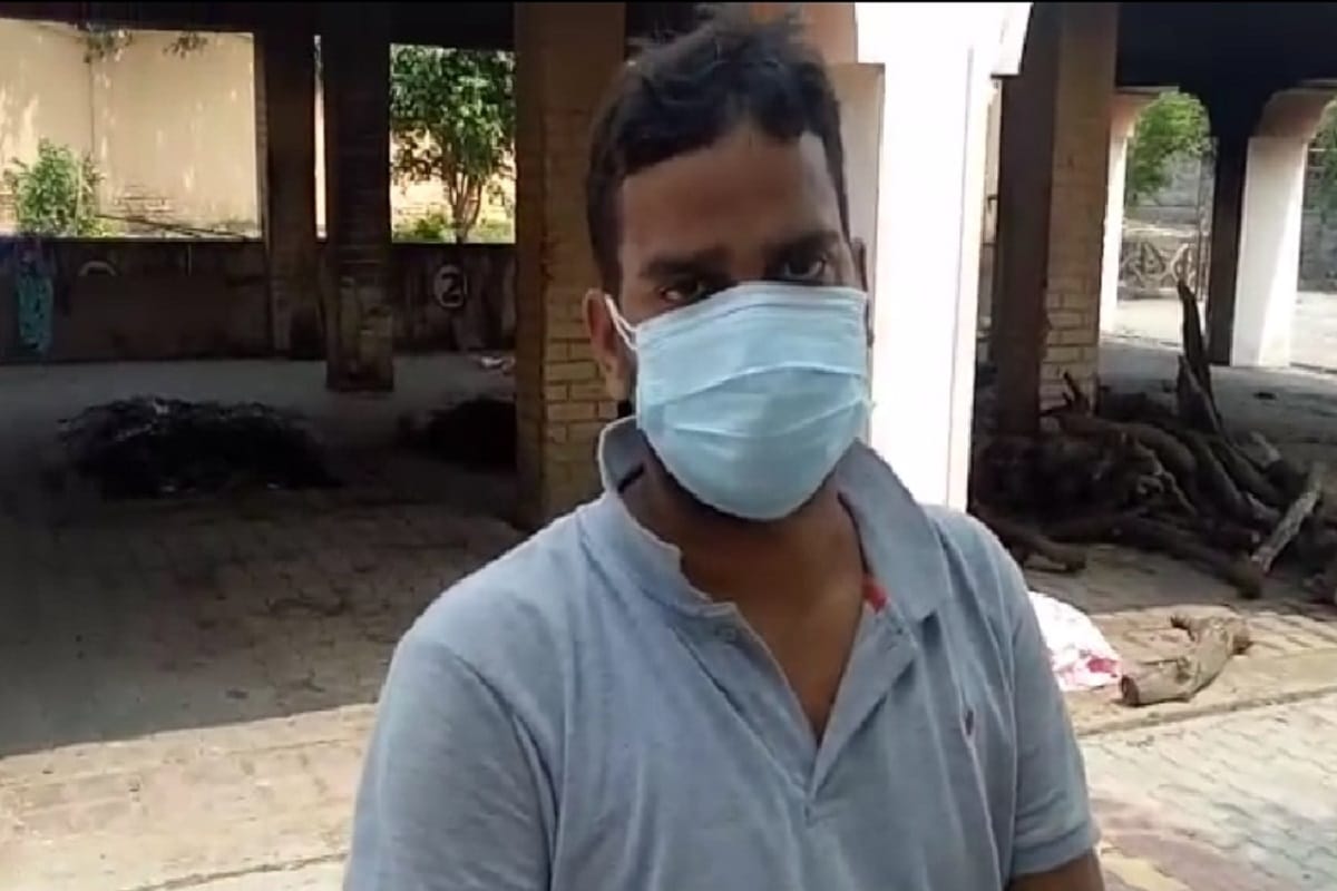 Meerut News: System have failed in the medical college due to Corona virus