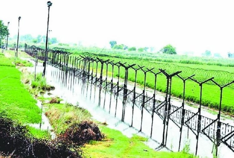Drunk LIC worker reach Indo-Pak border Fencing in Gurdaspur