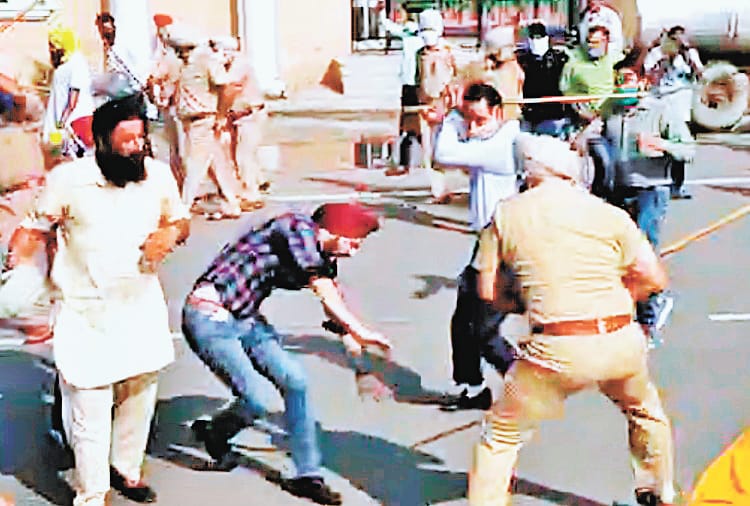 Punjab News in Hindi: Lathi charge on Lok Insaaf Party workers in Patiala
