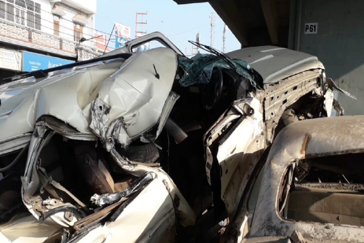 UP News: One died and five injured in car accident in Deoband of Saharanpur