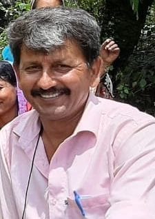Teacher Satendra Bhandari is devoted to environmental protection