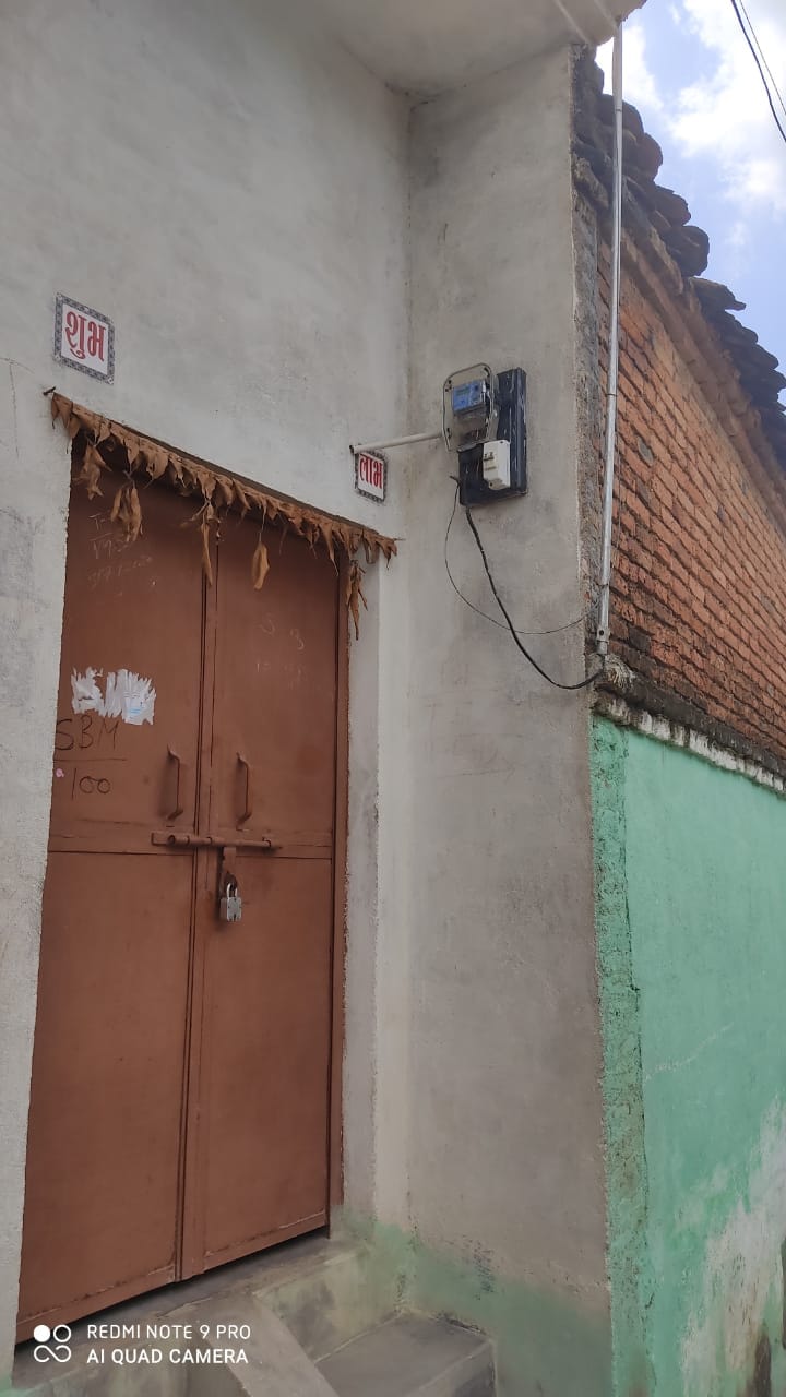 electric connection, no meter