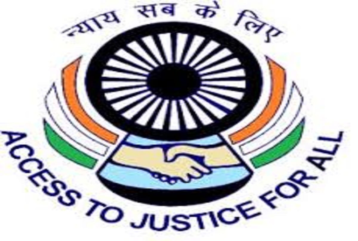 A woman who missing from West Bengal 15 years ago with help of Chhattisgarh Legal Services Authority return to family