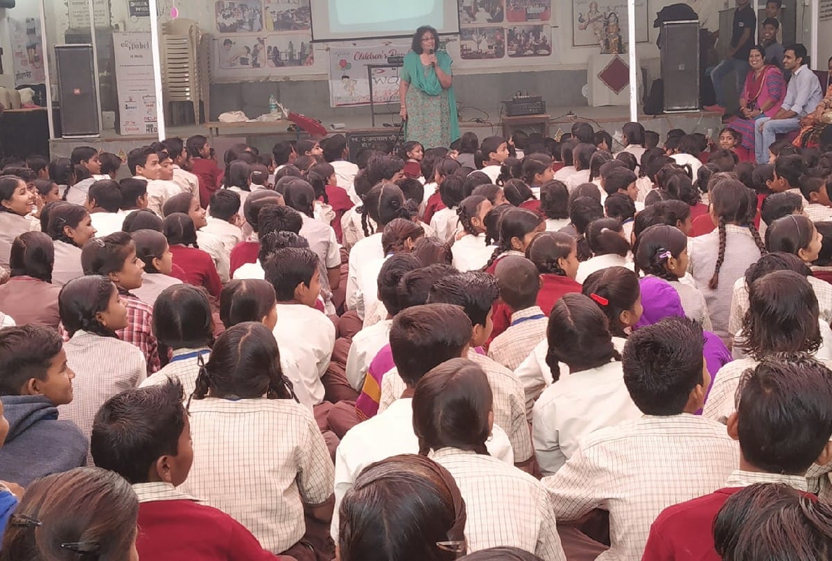 International Literacy Day 2020: Agra NGOs working to teaching poor children of slums
