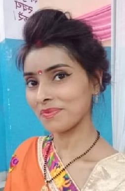 Married woman hanging on the noose, hospitalized