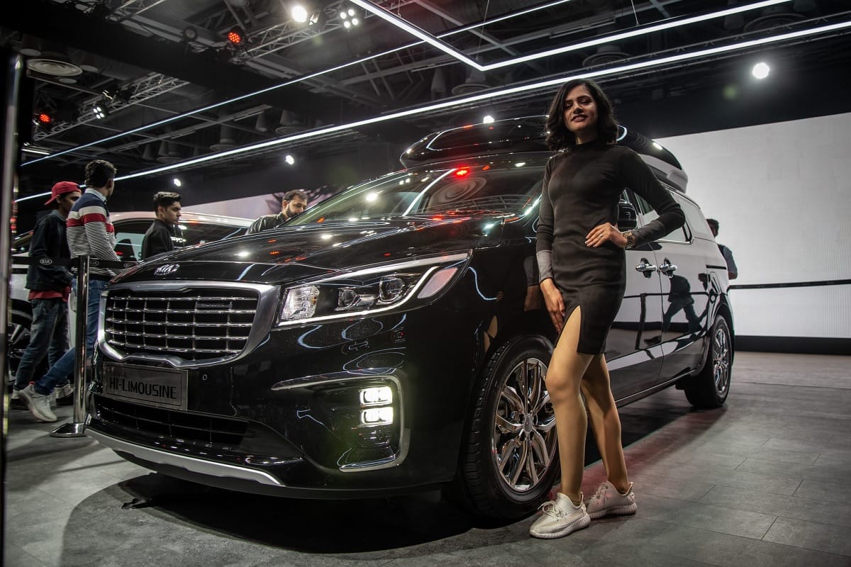 Kia Carnival MPV available with Satisfaction Guarantee Scheme and 30-day return scheme Kia India