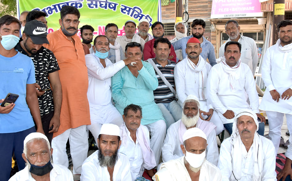 Authorities end hunger strike by giving assurance