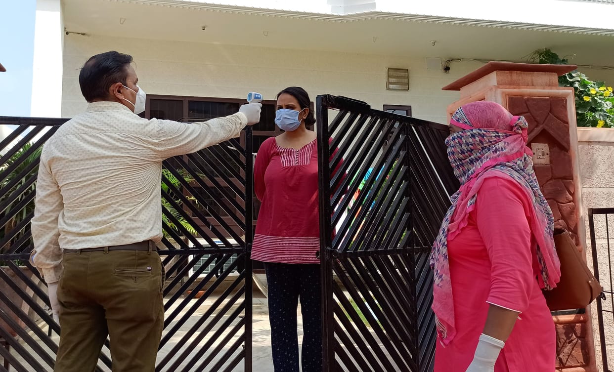 51 new positive, women, doctors