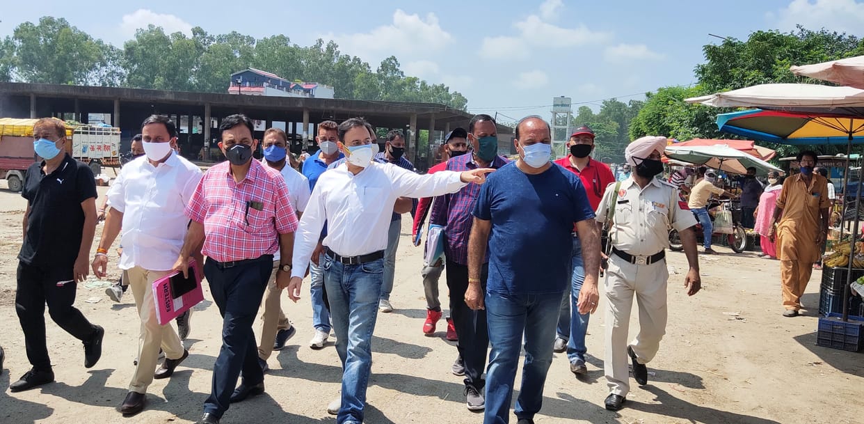 Work of Dhaki overbridge started in Pathankot