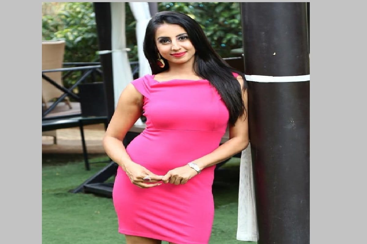 Bengaluru Drug Case News in Hindi: Sanjjanaa Galrani Kannada Film Actress Arrested, Interrogation Continues