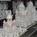 मार्बल के बने ताजमहल