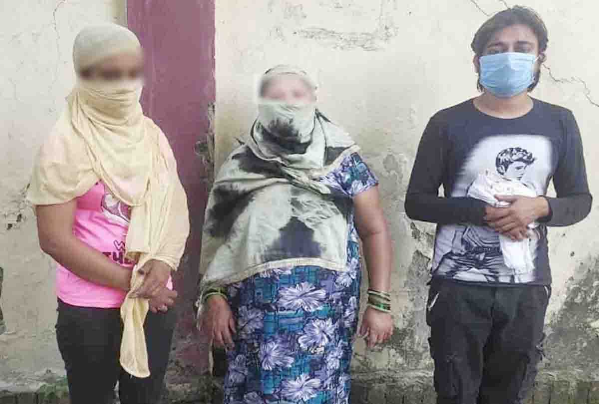 Online High Profile sex racket busted in kanpur