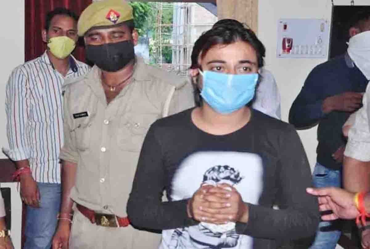 Online High Profile sex racket busted in kanpur