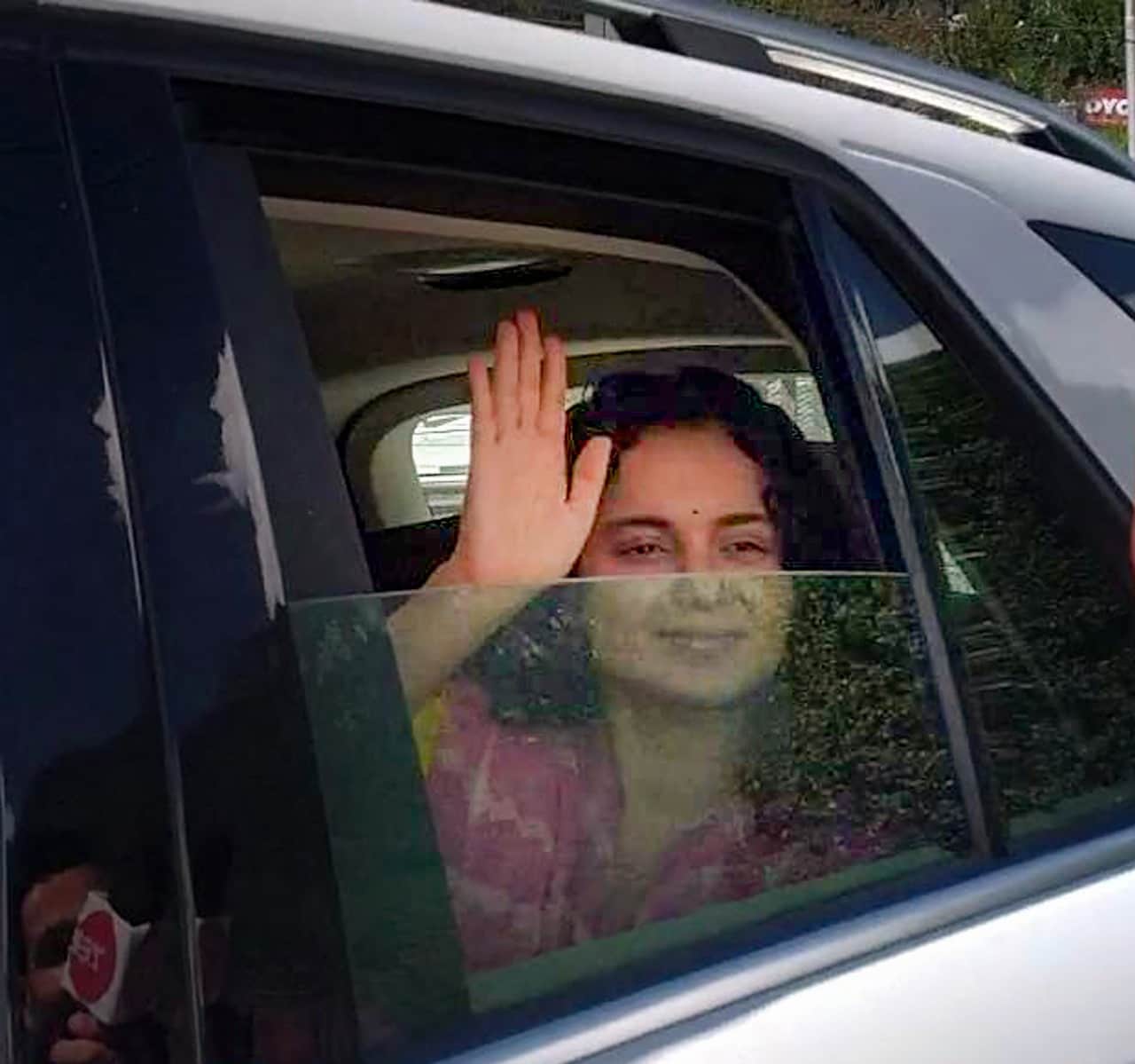 Kangana Ranaut angry on Uddhav Thackeray called Shiv Sena is now Sonia Sena after demolish her office by mbc