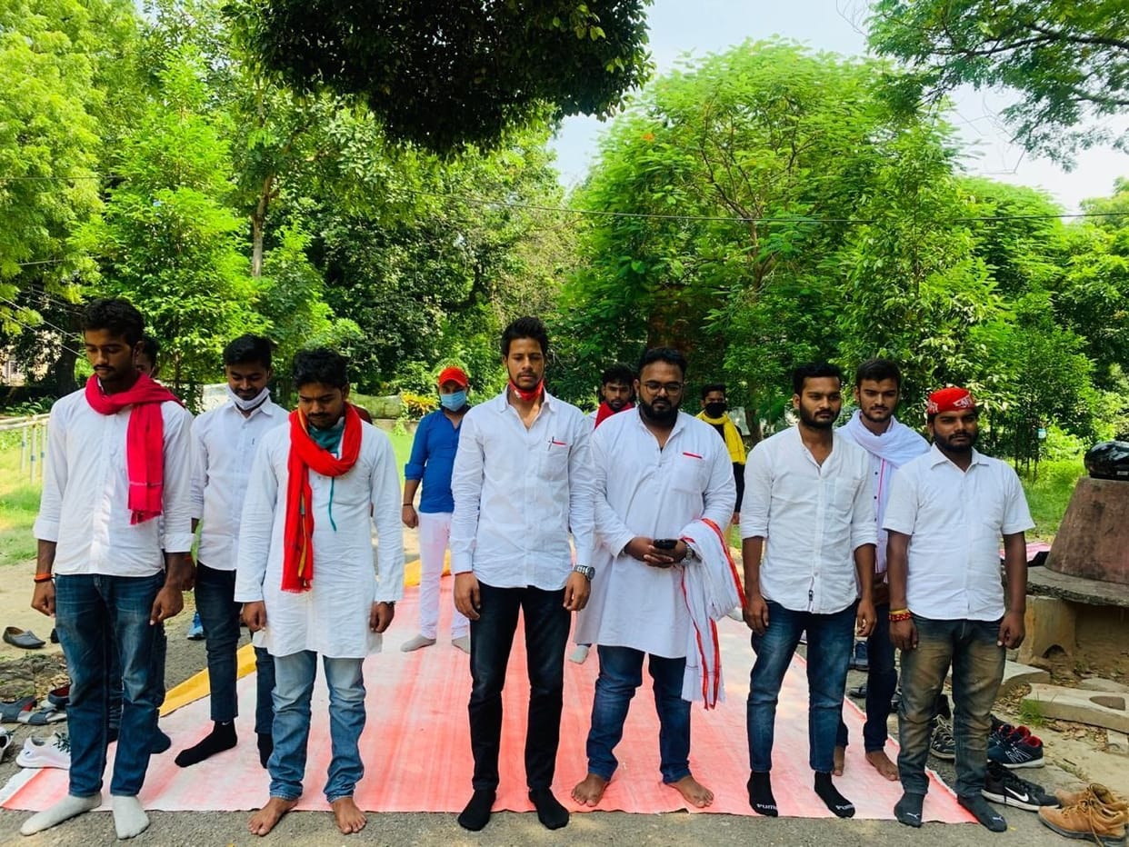 Allahabad Unviersity students gave ultimatum for allow student union prayagraj