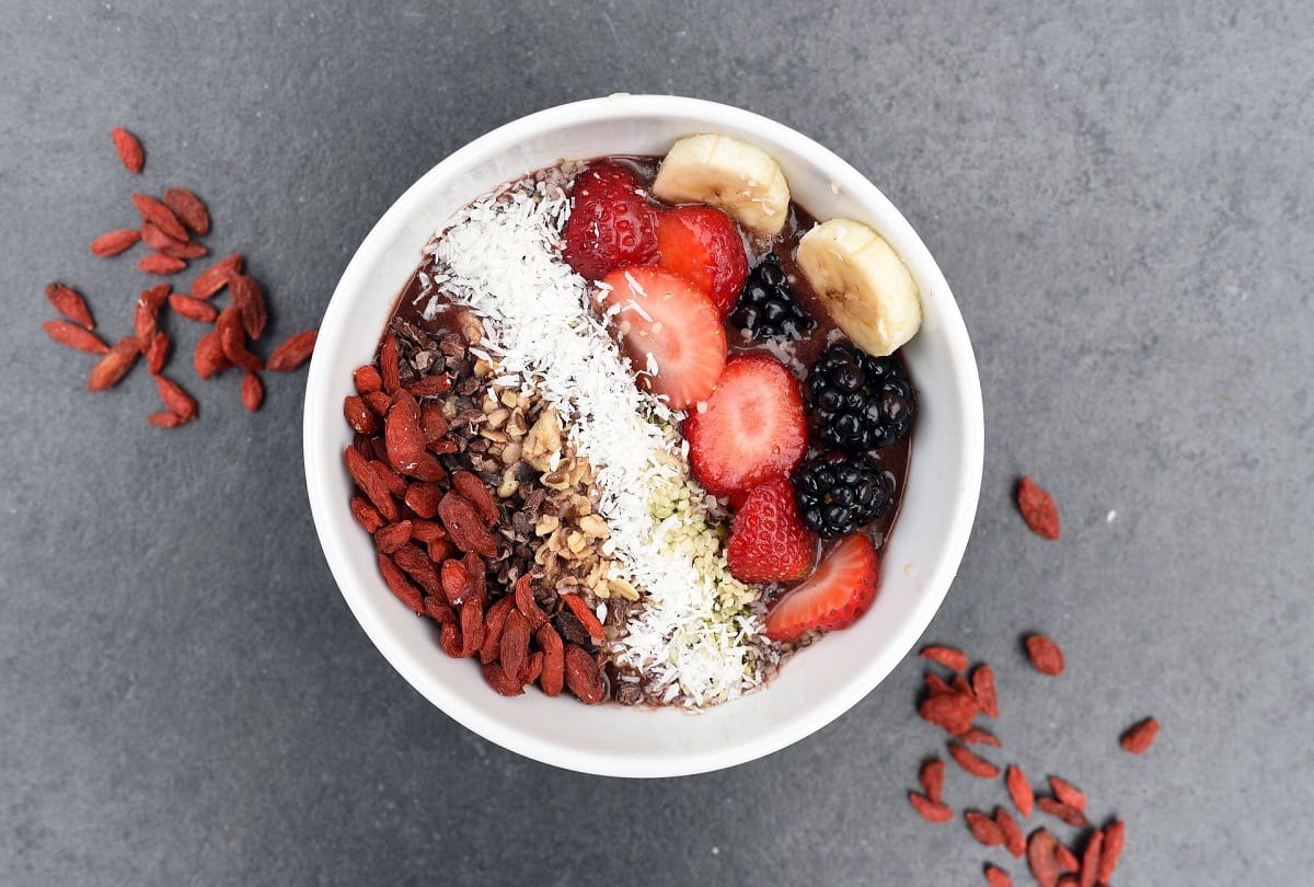 Healthy foods to get strong teeth and Healthy gums