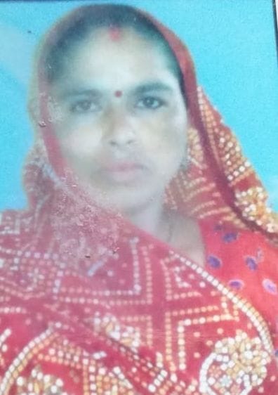 suicide, woman, crime, firozabad