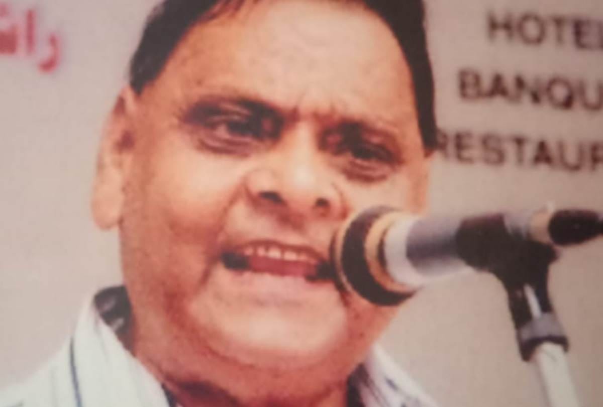 know about hasya-vyangya writers and poets of lucknow