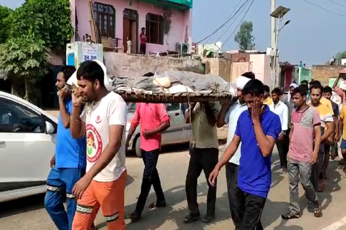 Poisonous liquor case baghpat: five deaths inone day, funeral of four dead without post mortem